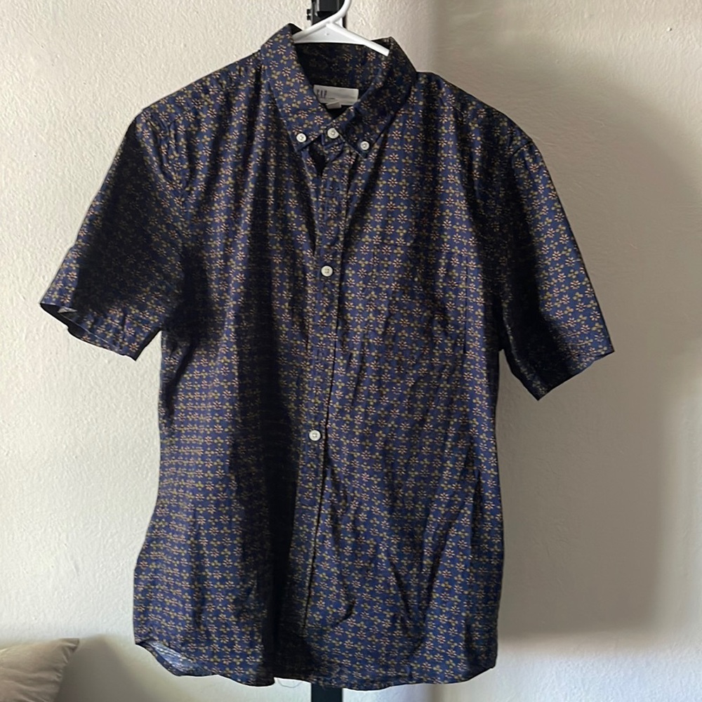 GAP Floral Button Down